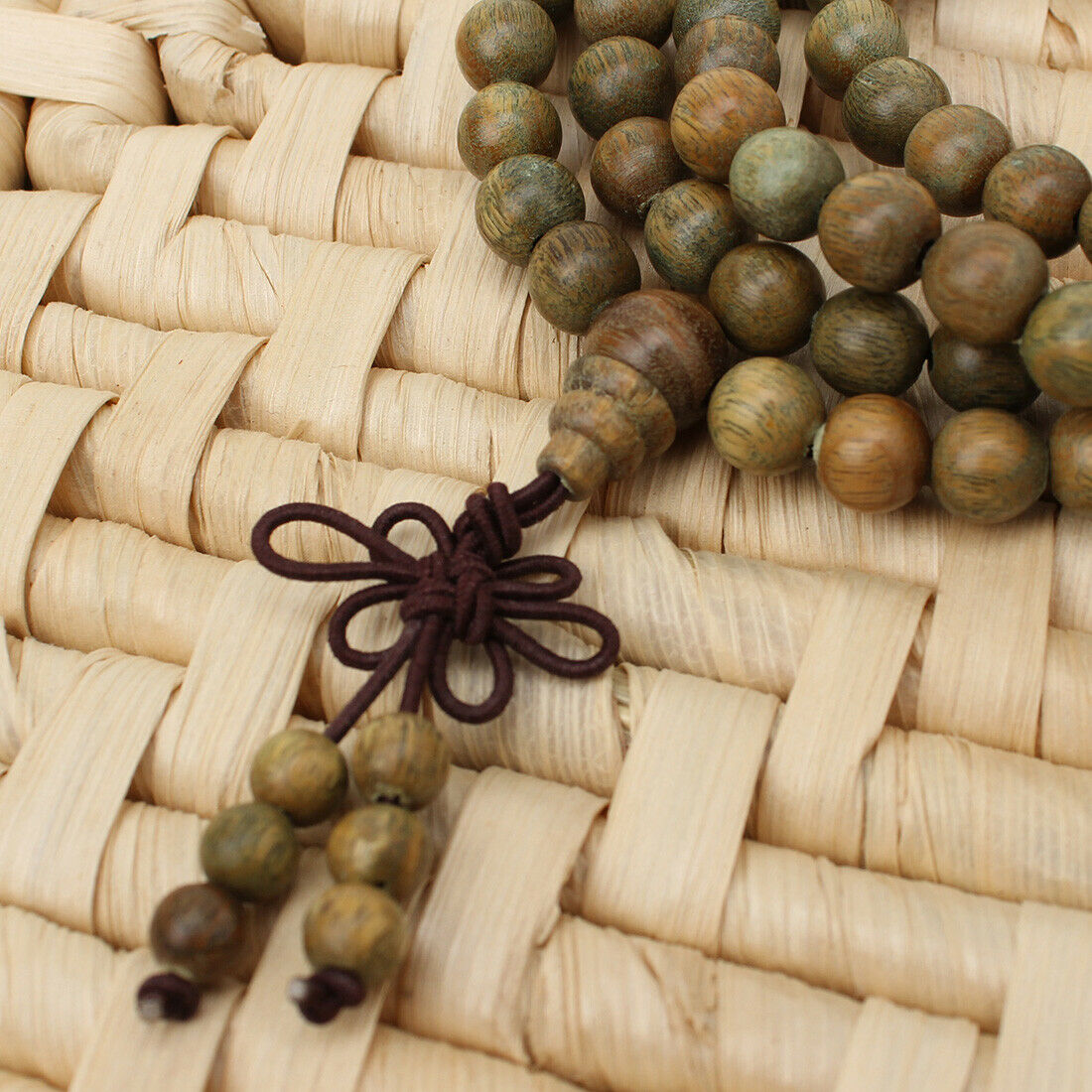 108pcs 8mm Fragrant Green Beads Sandalwood Buddhist Prayer Necklace/Bracelet