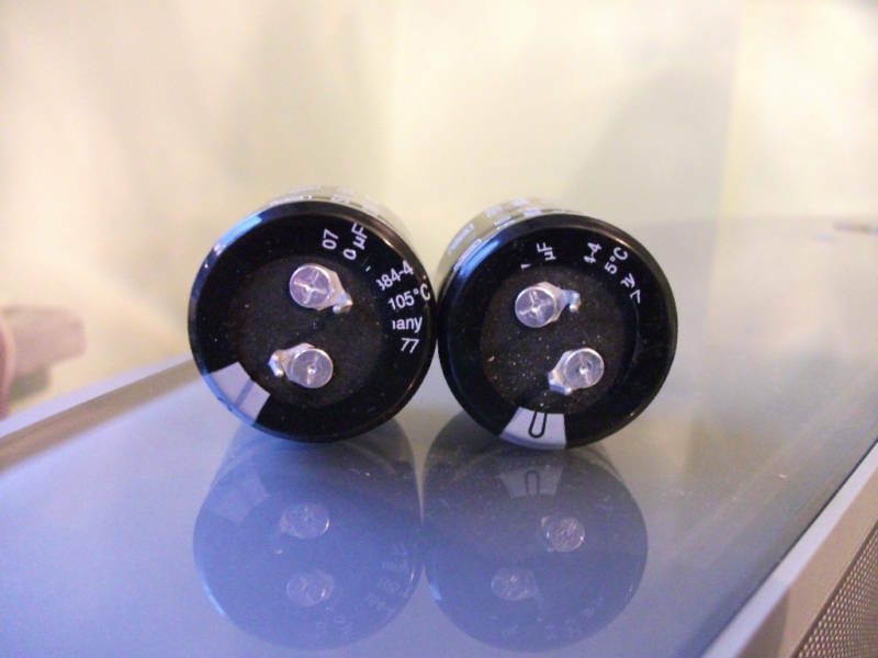 2x NOS ROE 25v 10000uf GERMANY MADE HI_END AUDIO CAPACITORS !