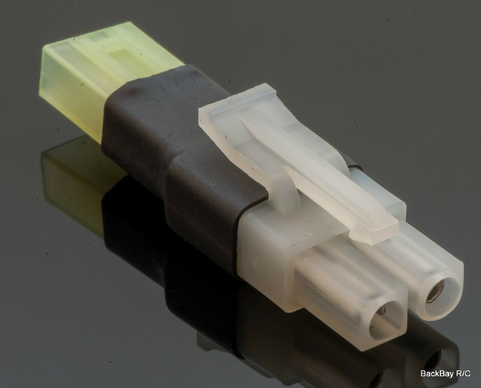 No Wires Connector: Mini-Tamiya Female to Male Tamiya Adapter