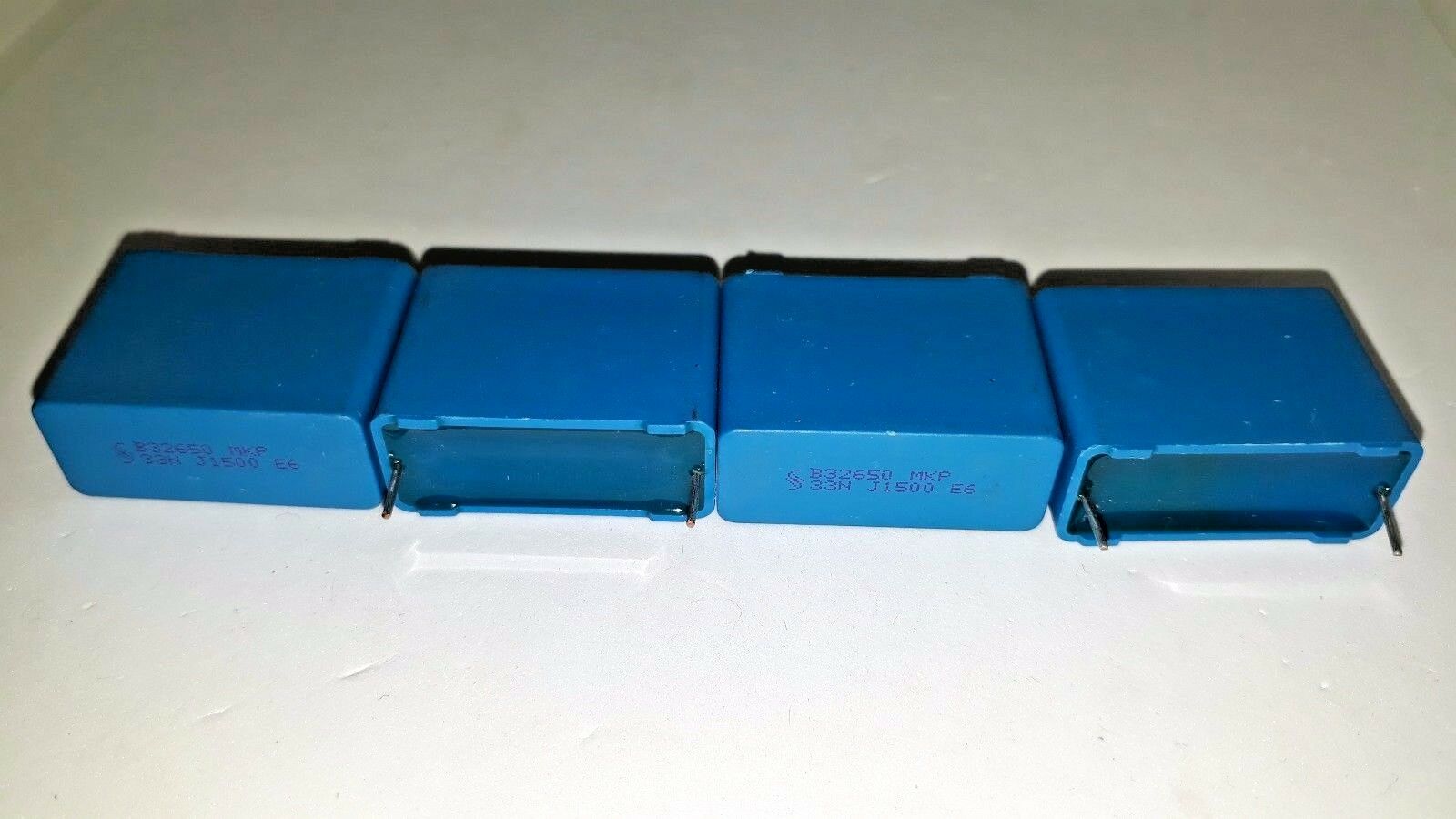 4pcs NOS SIEMENS 0.033uF 33nF 1500V 27.5mm 1% MATCHED HIEND MKP FILM AUDIO CAPS!
