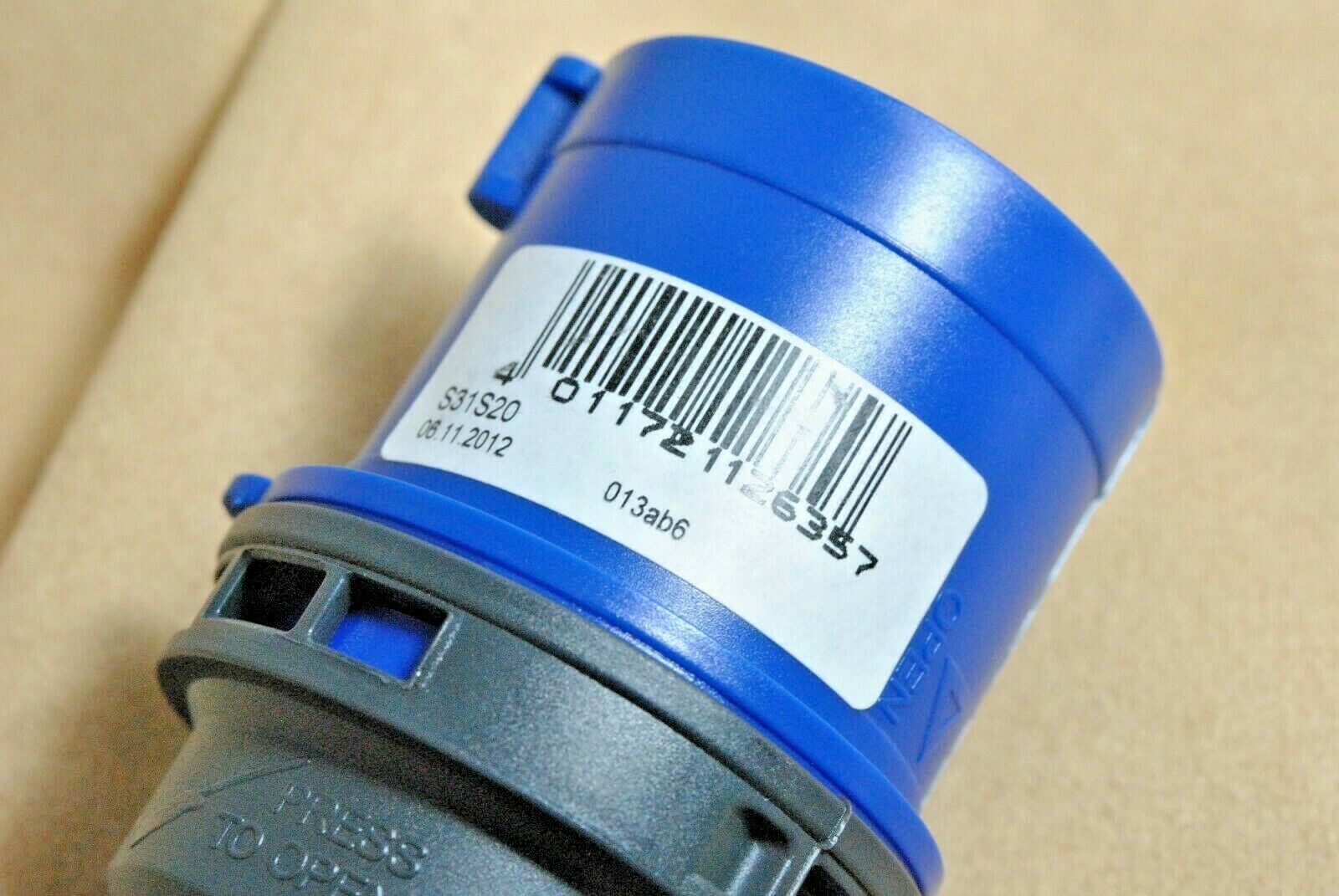 1pcs -ABL SURSUM S31S20 16A 3P IP44 CEE Plug
