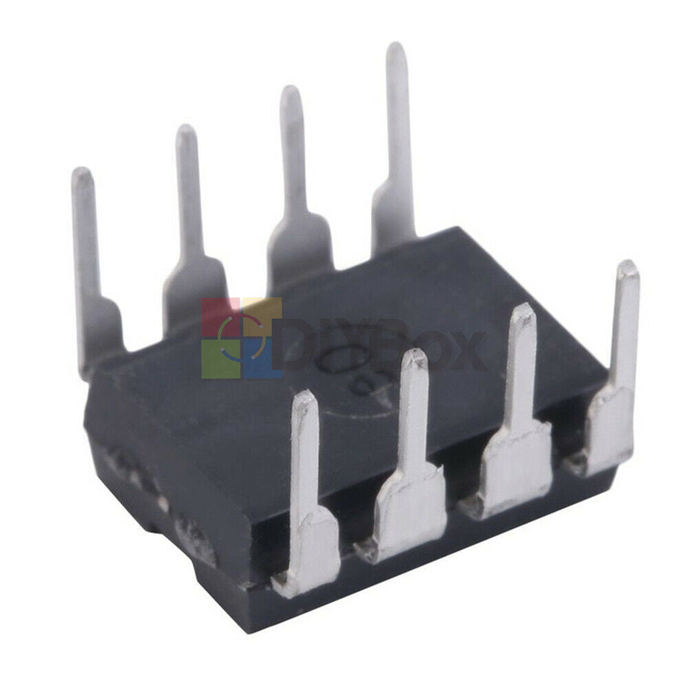 100Pcs NE555P NE555 DIP-8 SINGLE BIPOLAR TIMERS IC 8 Pin NE555P