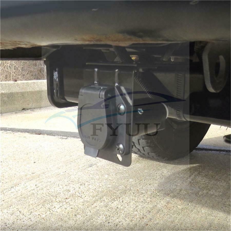 4-Way Flat to 7 Pin Trailer Truck Electric Converter Adaptor Tow Bar Plug Tool