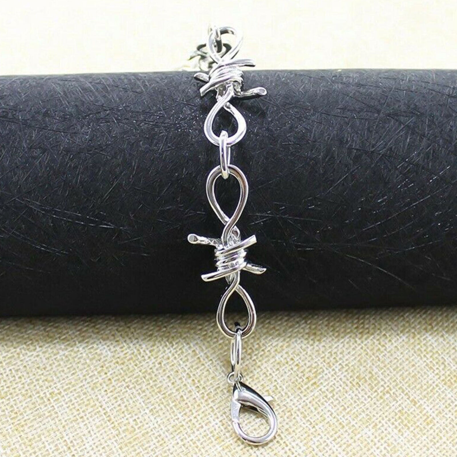 Women Men Thorns Chain Pendant Choker Necklace Hip Hop Jewelry Gift