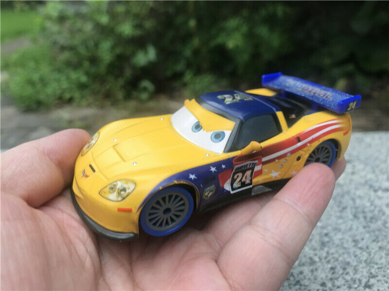 Disney Pixar Cars Carnival Cup Racer Jeff Gorvette 1:43 Metal Car New No Package