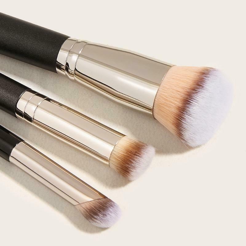 3Pcs Professional Makeup Brush Set for Powder Foundation Concealer Bronzer