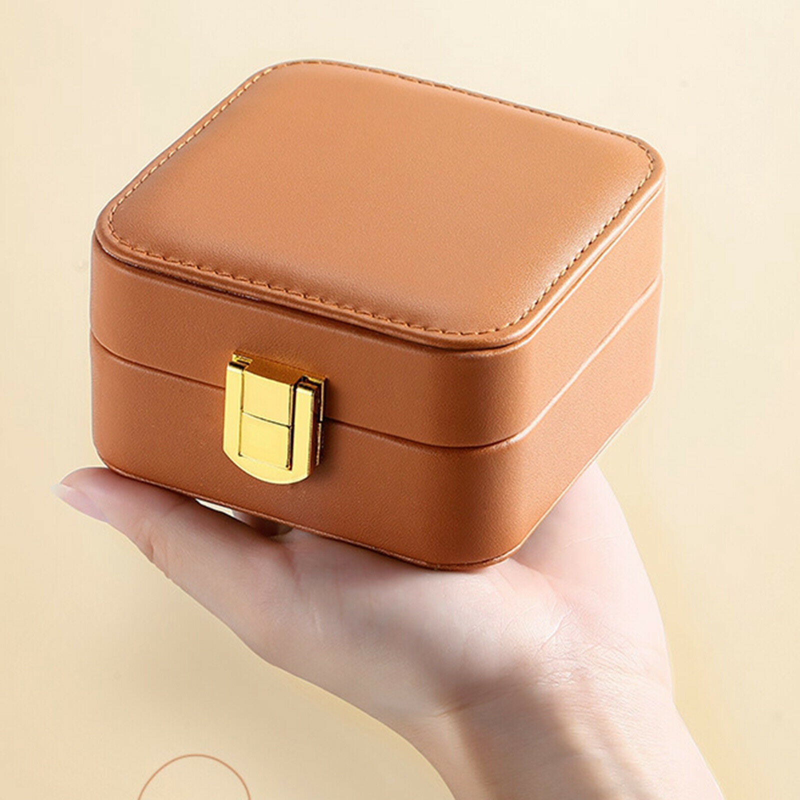 Small Jewelry Box for Women Travel Jewelry Organizer for Necklace Earring Rings
