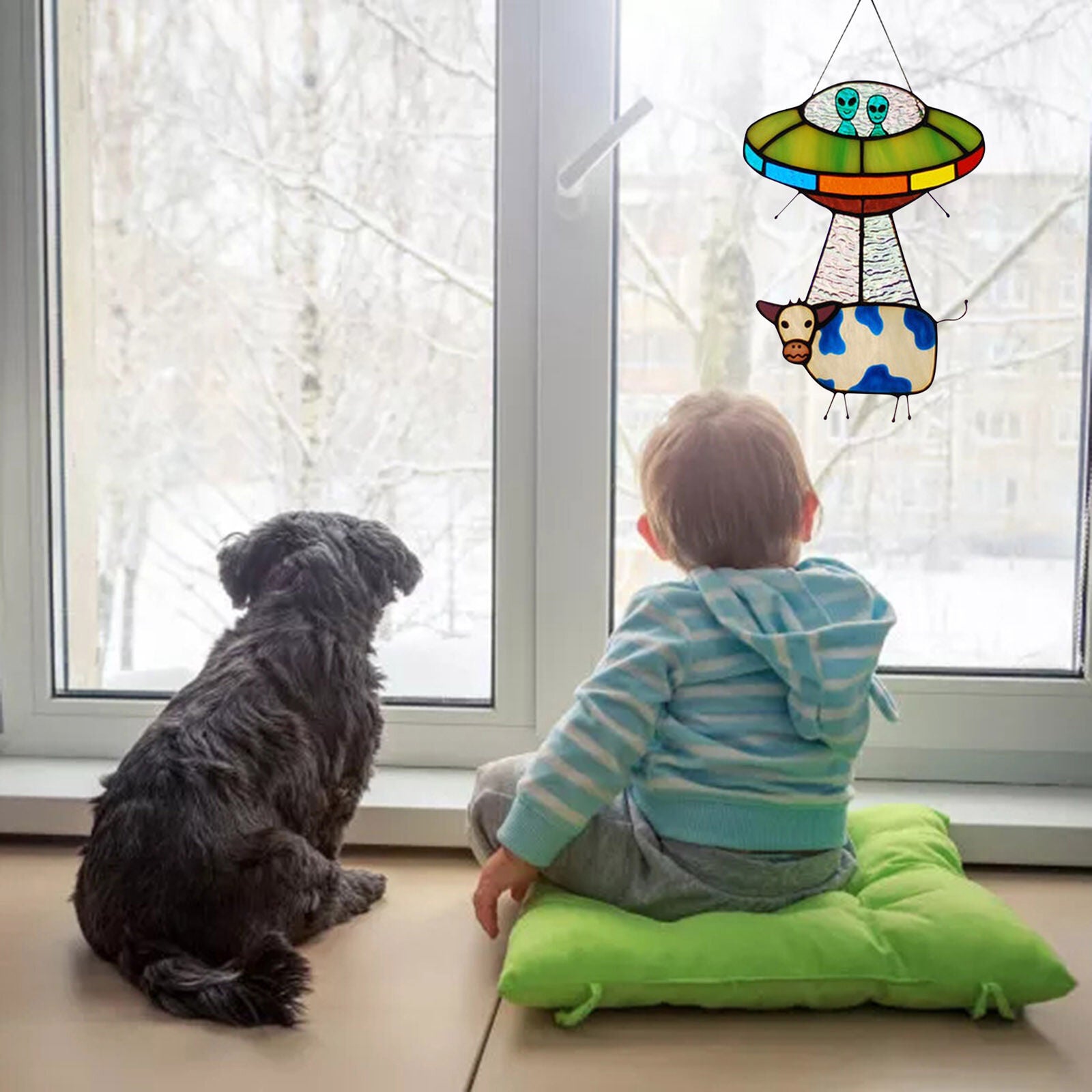 Acrylic UFO Alien Cow Stained Pendant Window Hanging Suncatcher Home Garden T2R6