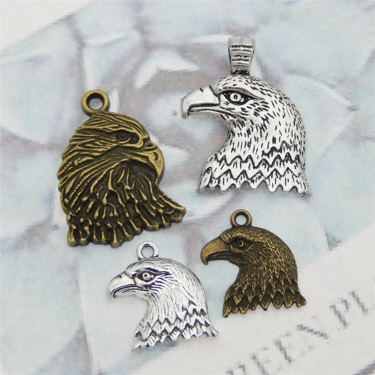 8 pcs Antiqued Style Mixed Eagle Head Charm Multi-size Necklace Pendant #53476