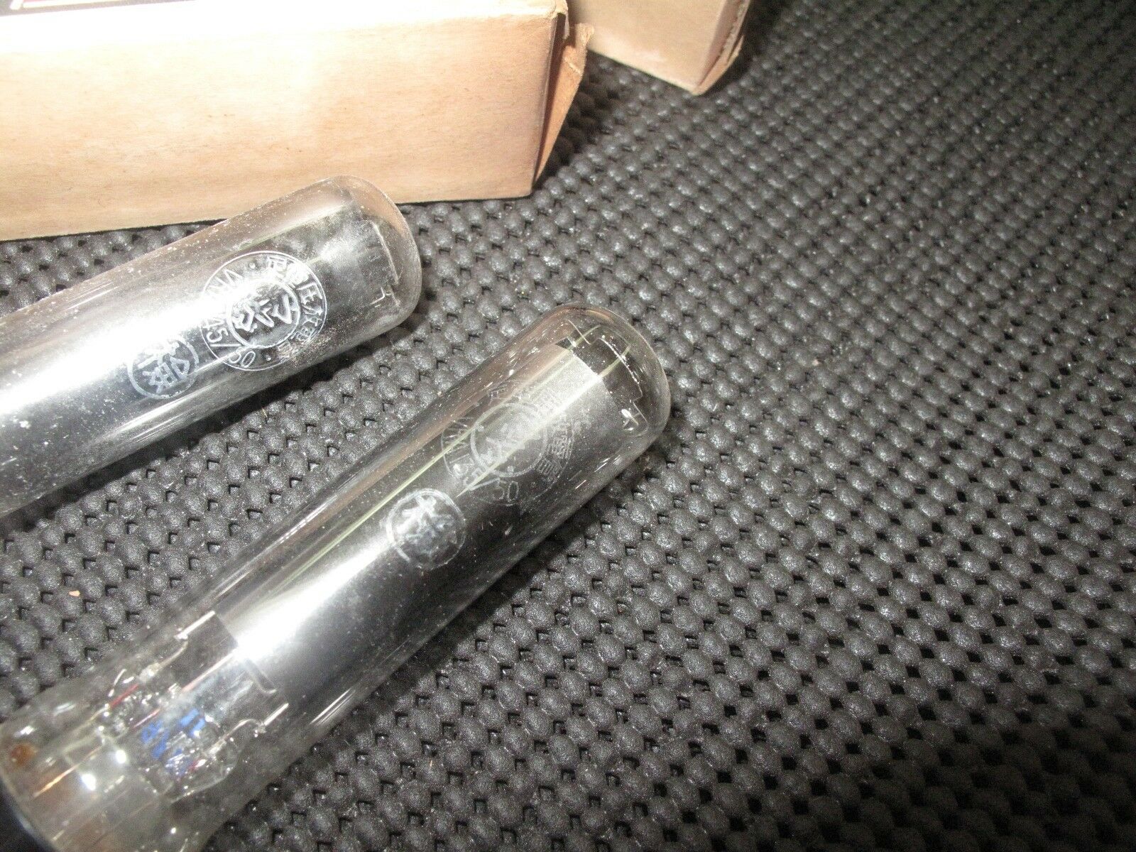 1PCS - TOSHIBA VRA145/50 Vacuum Tube - NIB / NOS - Random Shipping