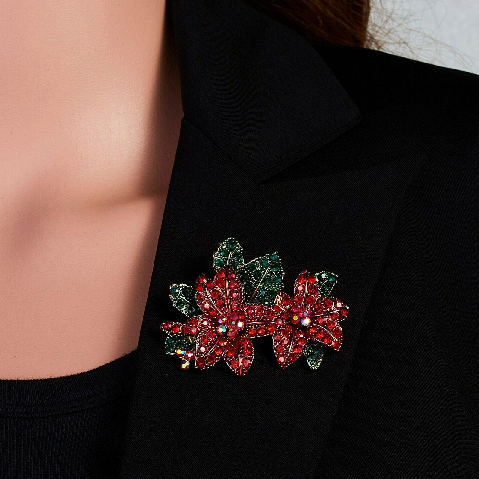Deluxe Handcrafted Rhinestone Poinsettias Christmas Brooch PinNew