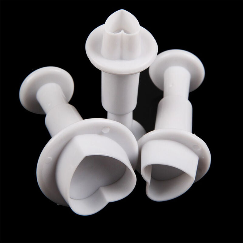 3 Pcs/set DIY Baking Mold Heart Shape Cake Chocolate Sugar Decoration Mo .l8