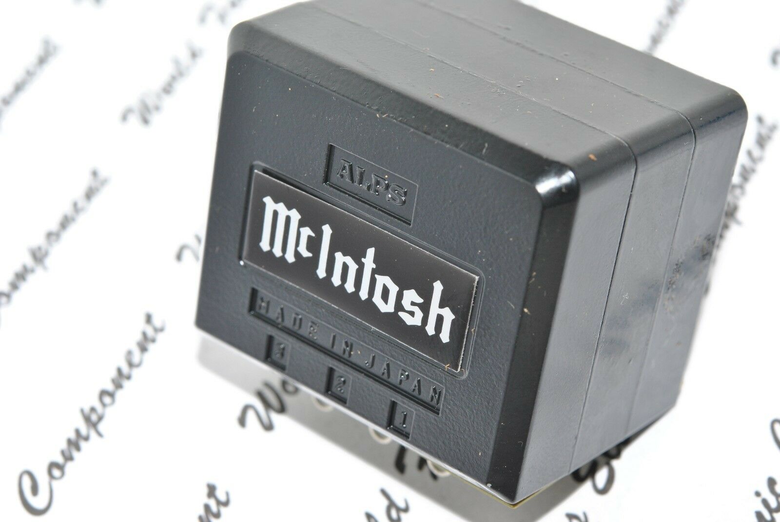 1pcs - ALPS RK40 50KA Black Beauty Audio Potentiometer Half Shaft - for McIntosh