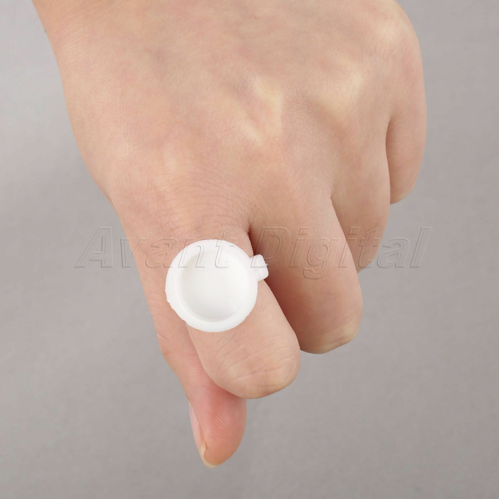 50pcs Plastic White Tattoo Ink Caps Ring Eyebrow Permanent Makeup Holder Cups