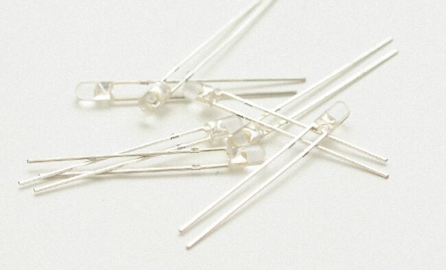 new 100pcs 5mm White Round Light Bulb LED Lamps [M1]