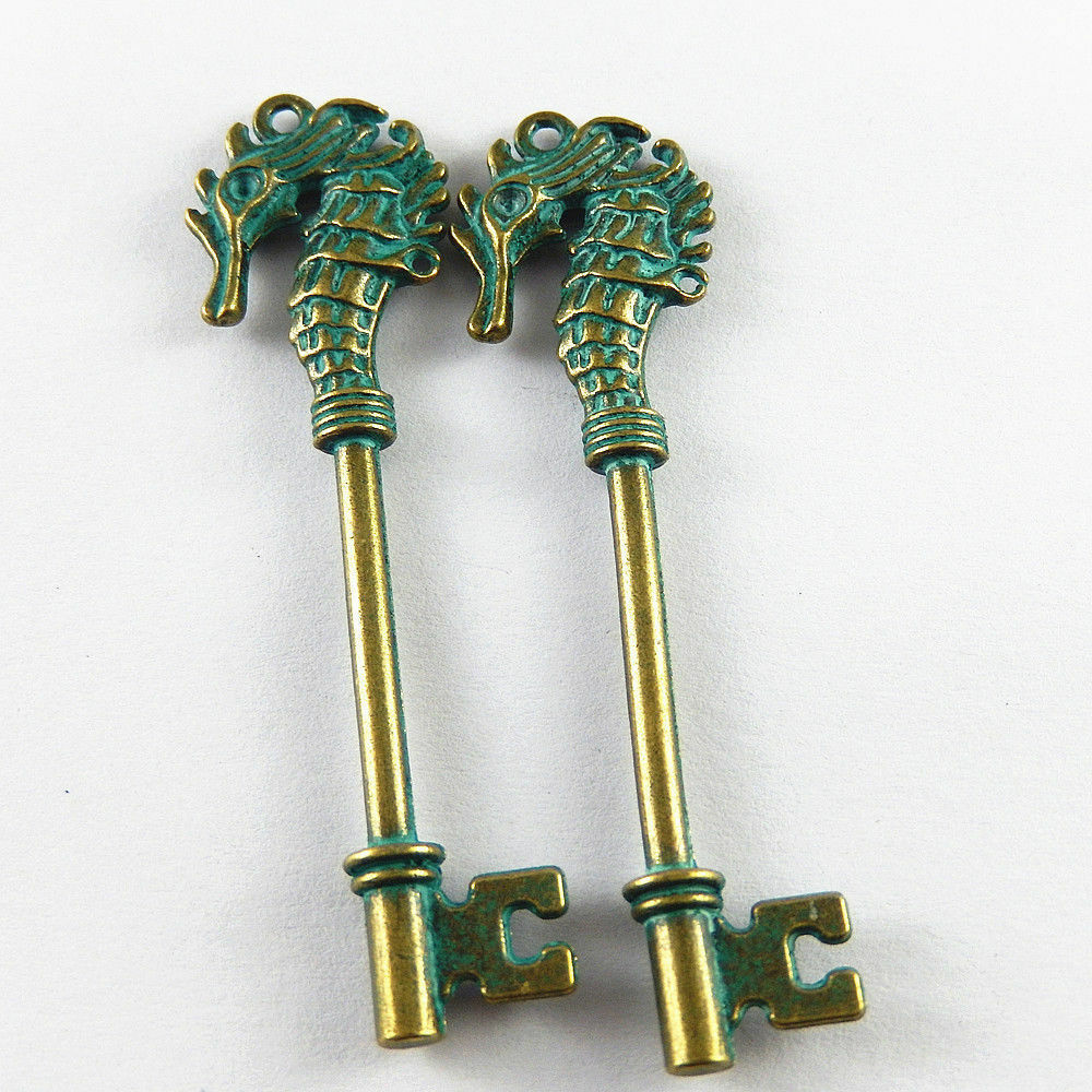 5pcs Green Bronze Alloy 72*20*5mm Seahorse Top Key Charms Pendants Crafts 52161