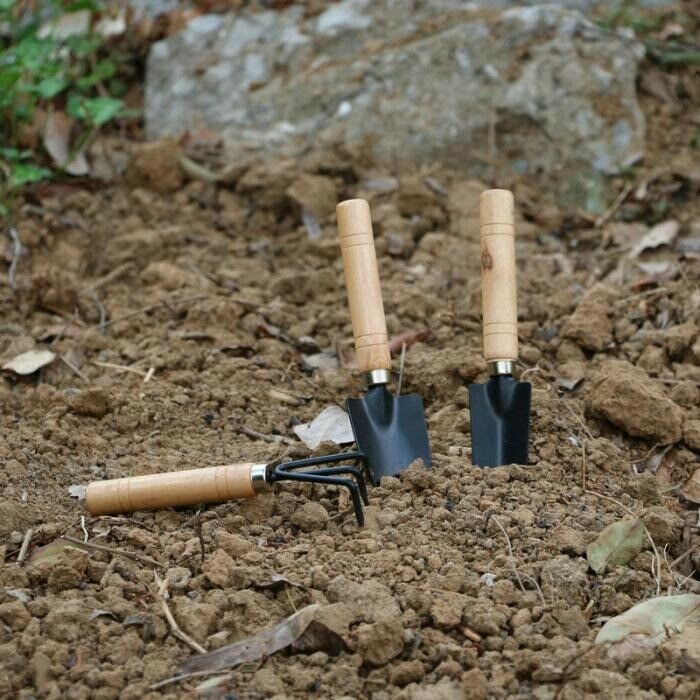 3 pcs Garden Tools Set Gardening Kit Hand Heavy Duty Rake Shovel Trowel Metal