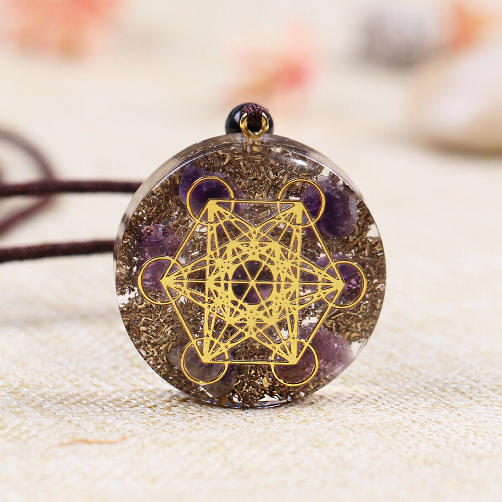 Fashion Natural Energy Pendant Amulet Meditation Tool Brings Good Luck