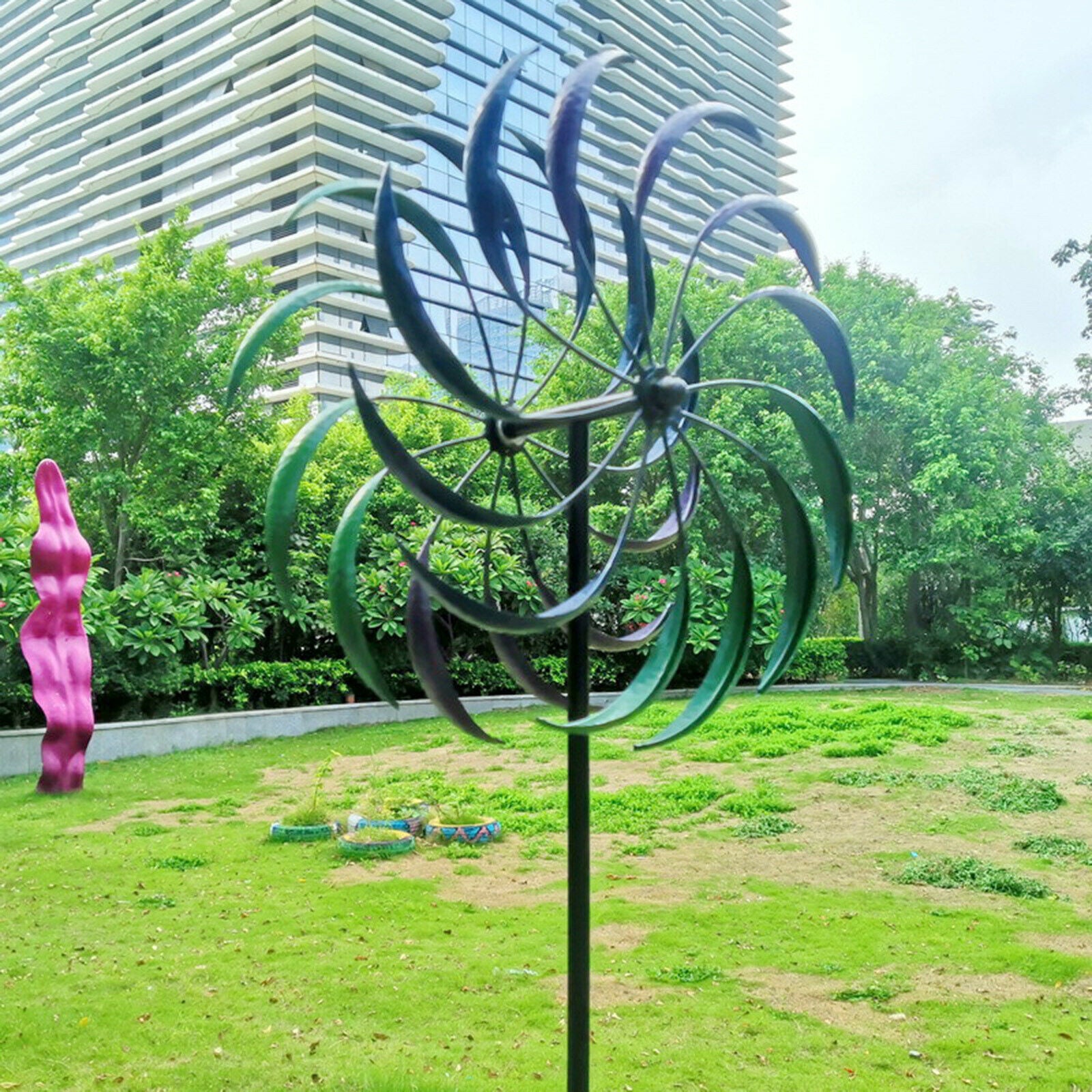Iron Wind Spinner Anti-rust Lawn Windmill Patio Decoration Ornament Arts