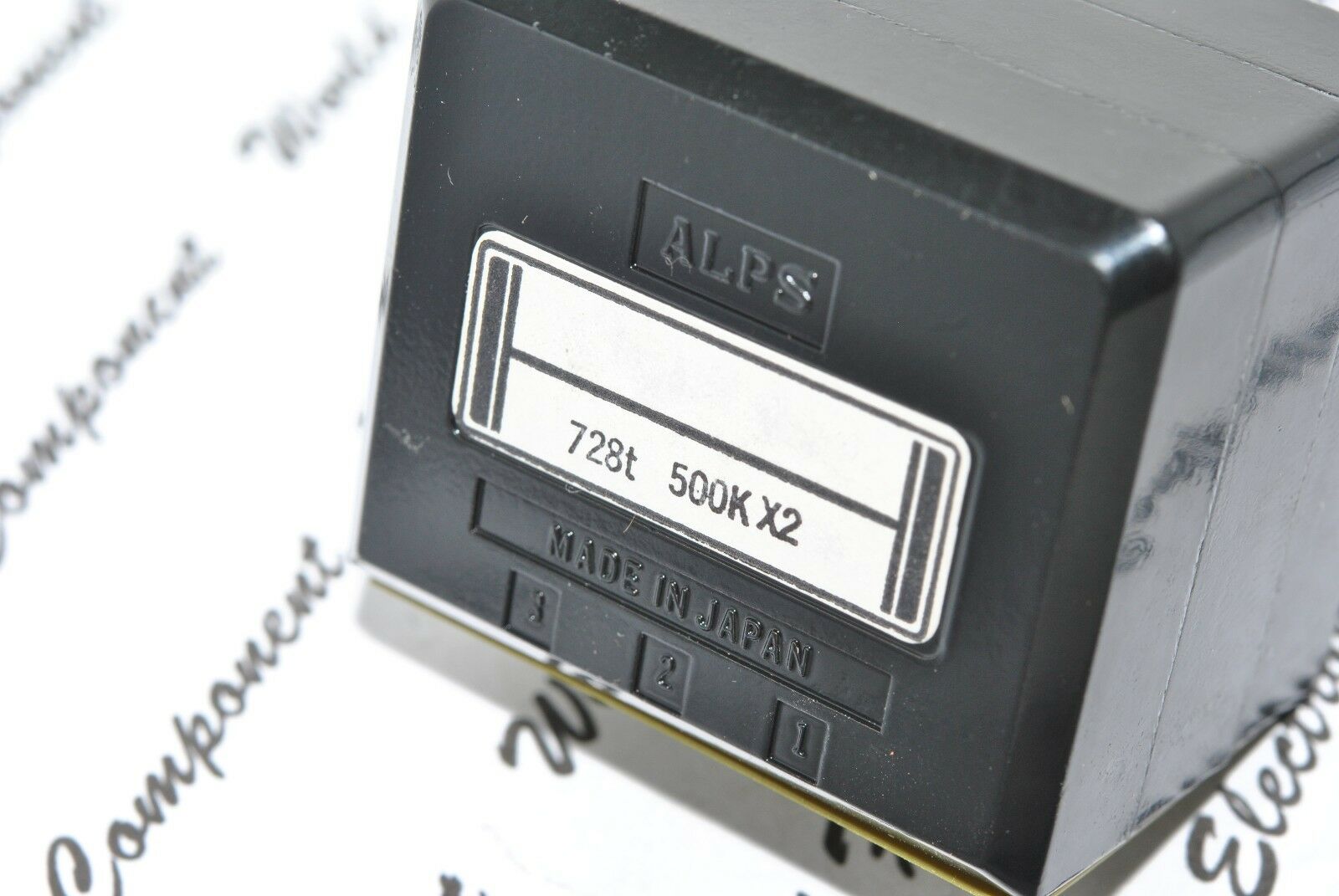 1pcs - ALPS RK40 500K Log Black Beauty Audio Potentiometer Round - 728t
