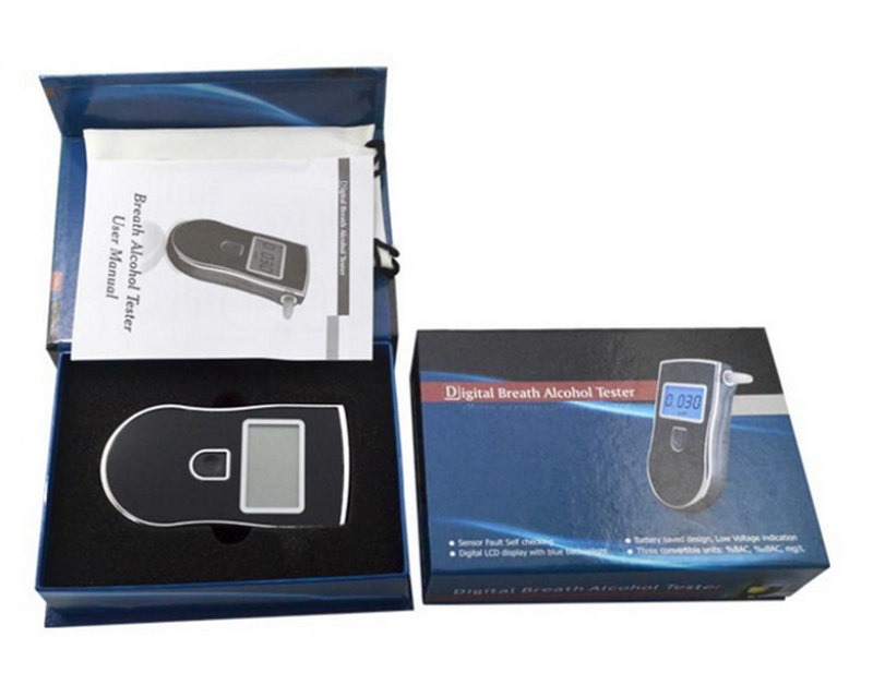 Gas Detector High-Precision Alcohol Tester At818 Digital Drunk Driving Tester