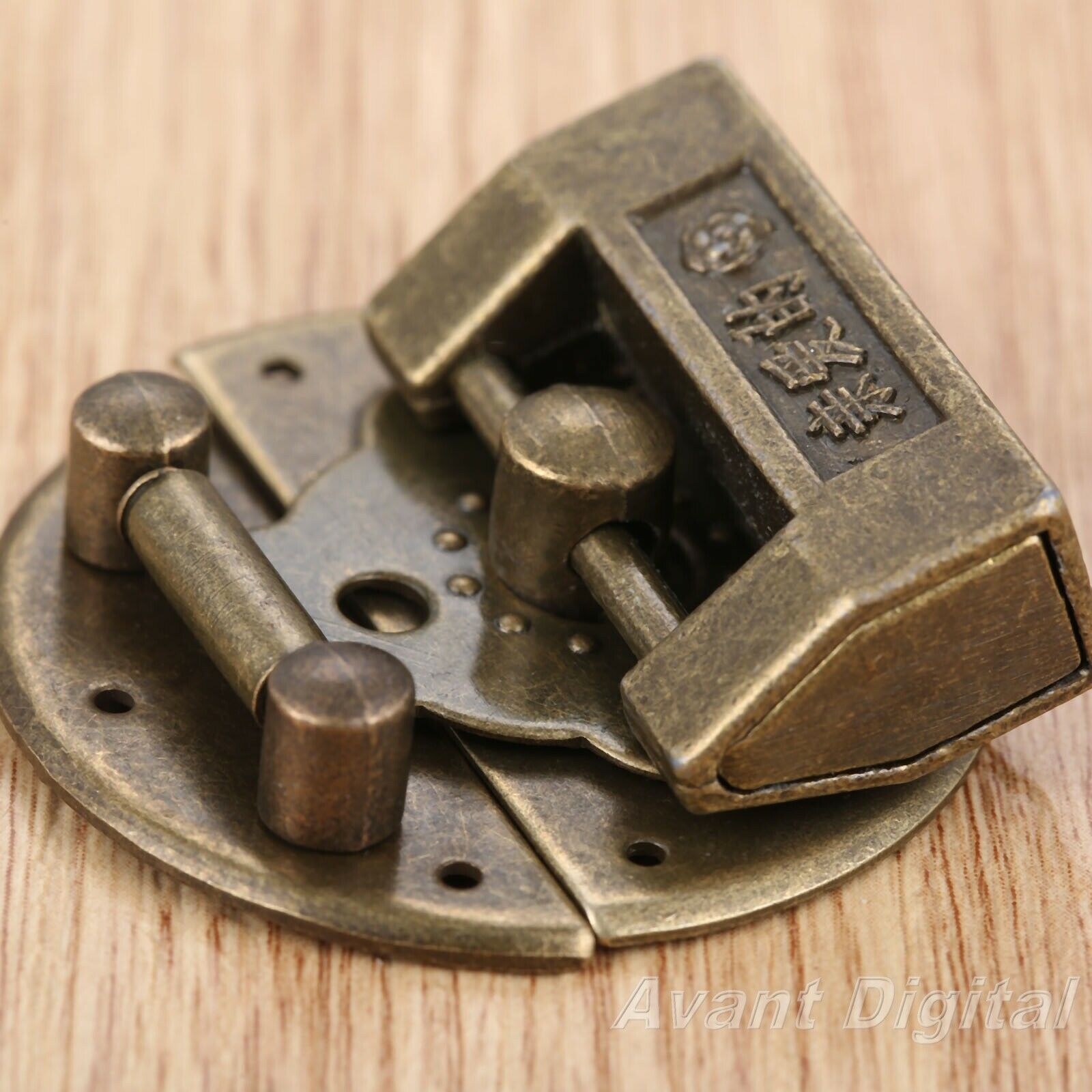 1Set Retro Bronze Lock Latch Buckle Clasp Chinese Old Style Jewelry Box Padlock