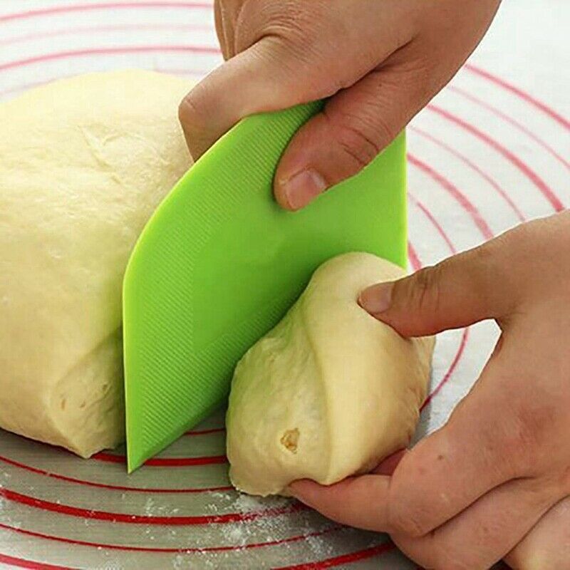 2 Pieces Dough Scraper Bowl Scraper Food-Safe Plastic Dough Cutter Flexible PlJ8