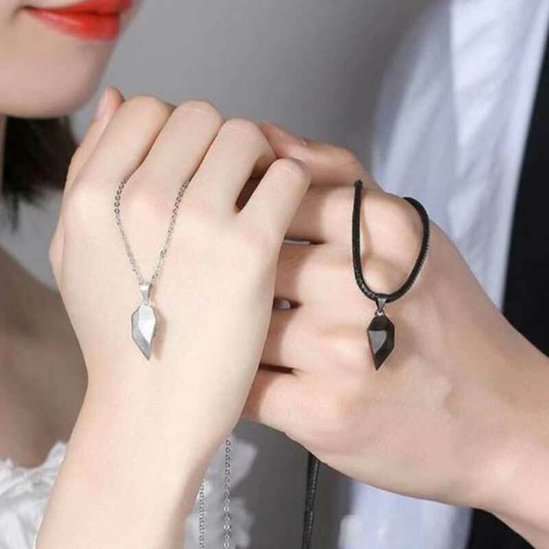Shop-Story - Challenge Heart: Pendants Magnetic For Couple Shape Heart