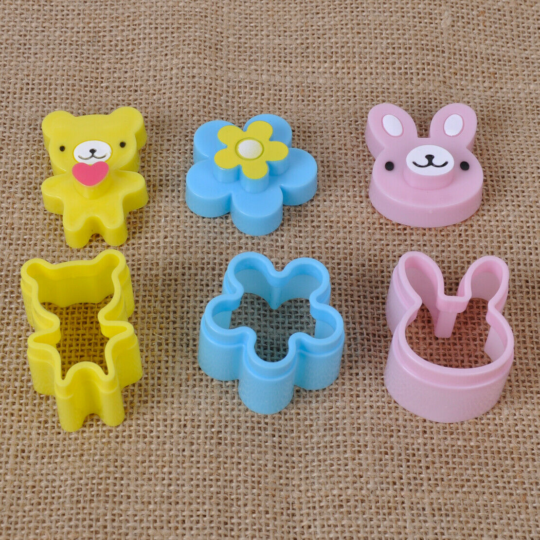 Sandwich Crust Cutter Cookie Bread Cake Toast Mold Rabbit Bear Flower Shape An