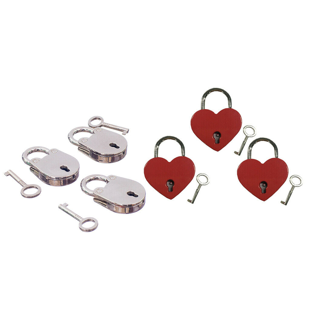Set Of 6 Heart Shaped Padlock And Pigs In Gift Shape