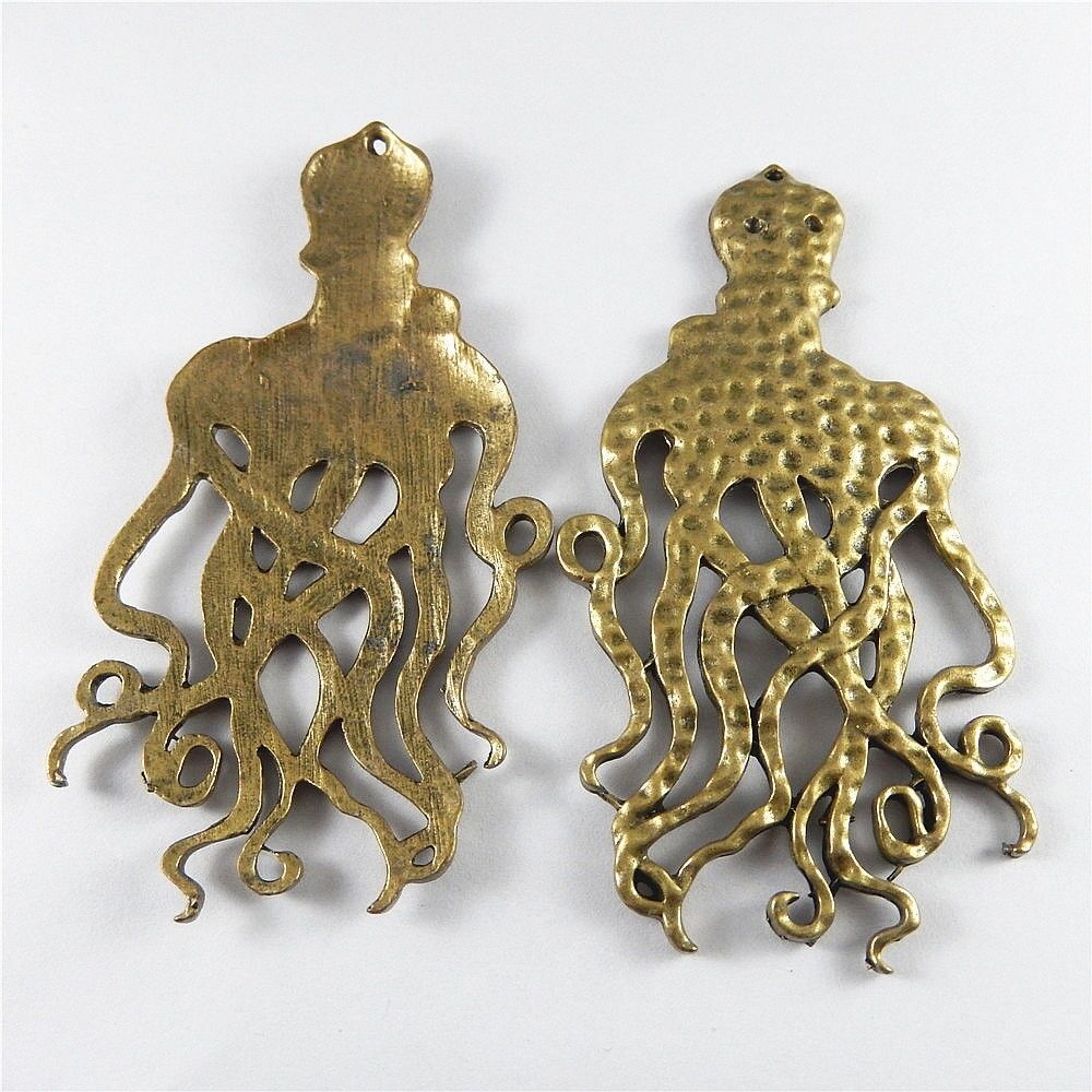 2pcs Retro Bronze Big Octopus Pendant Charm Marine Life Jewelry Craft 108*52*3mm