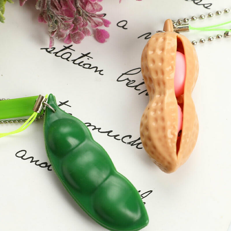 2pcs Peanut Edamame Toys Peas Beans Keychain Pops Decompression Squee.l8