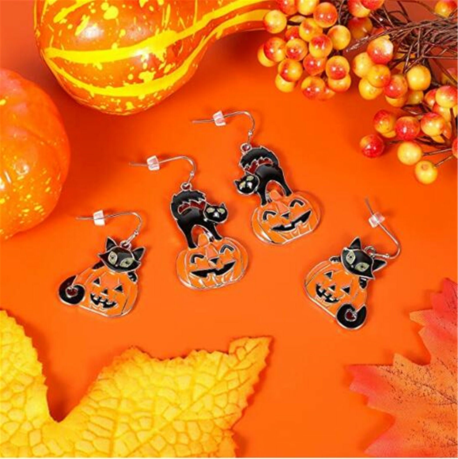 2 Pair Colorful Enamel Alloy Earrings Halloween Pumpkin Cat Pendant Ear Hooks