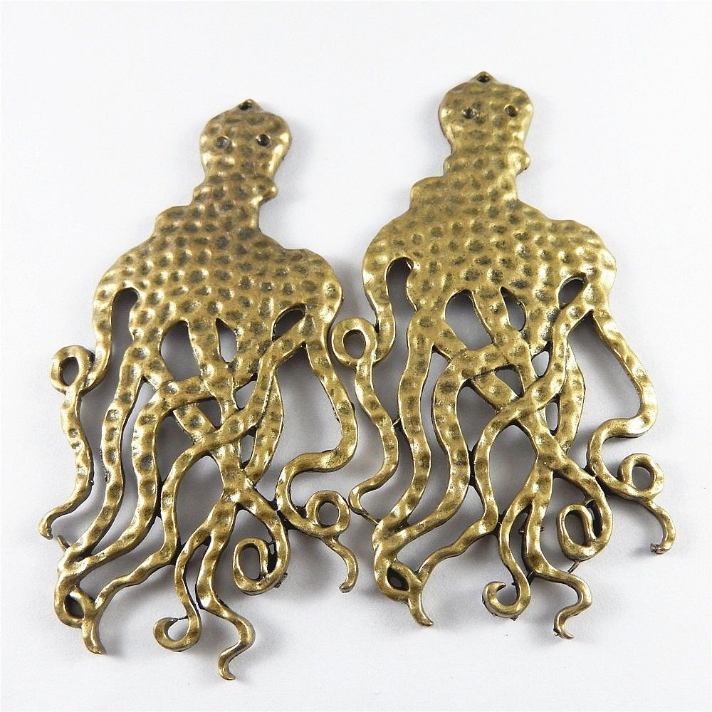 2pcs Retro Bronze Big Octopus Pendant Charm Marine Life Jewelry Craft 108*52*3mm