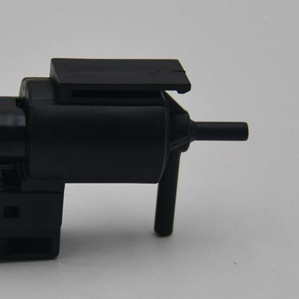 Car Auto EGR Vacuum Solenoid Valve for Mazda 626 929 MPV Millenia KL0118741