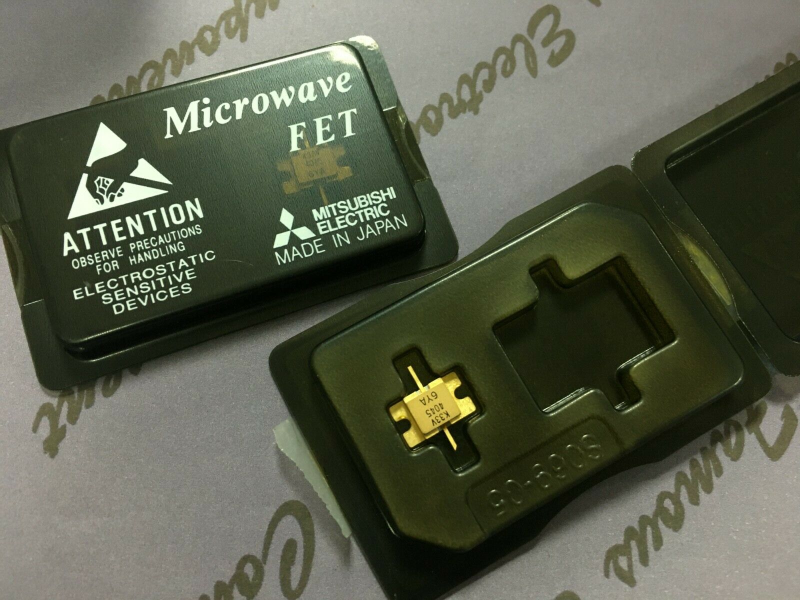 1pcs - MITSUBISHI MGFK33V4045-21 X/Ku band internally matched power GaAs FET