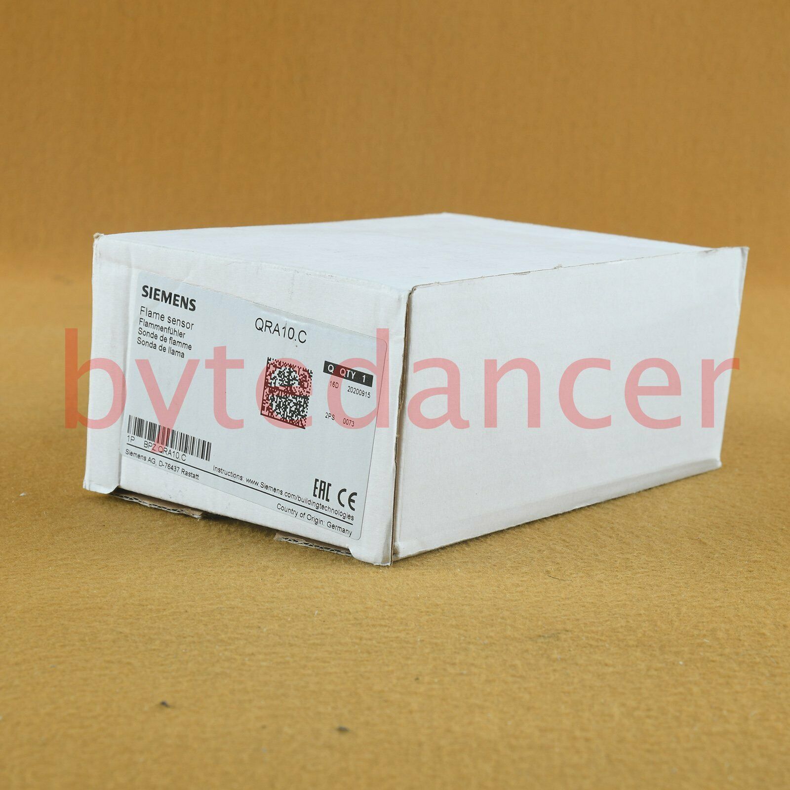 1PC New Flame detector QRA10.C One year warranty Fast  SM9T