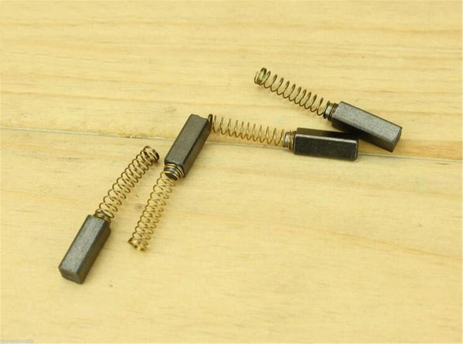 10pcs New Home Sewing Machine Carbon Motor Brush  180W 13mm x 4.5mm x 4mm