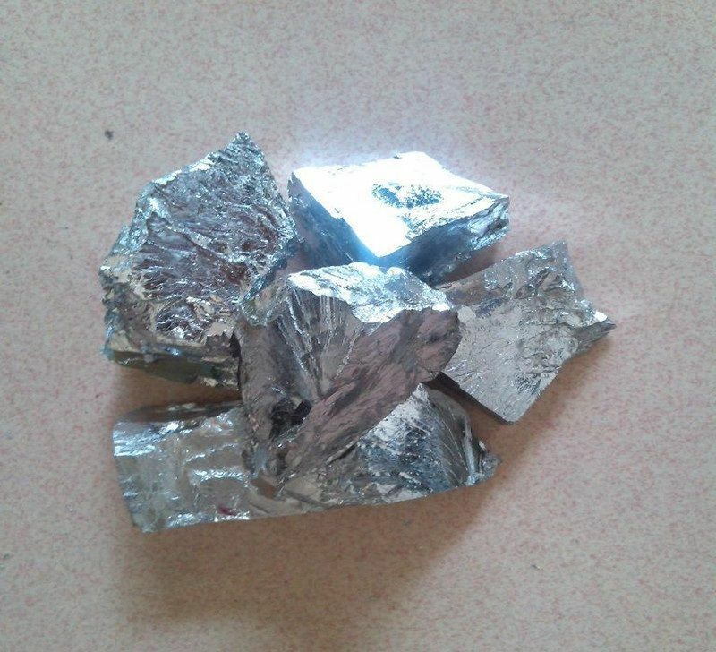 100 grams High Purity 99.99% Chromium Cr Metal Lumps Vacuum packing