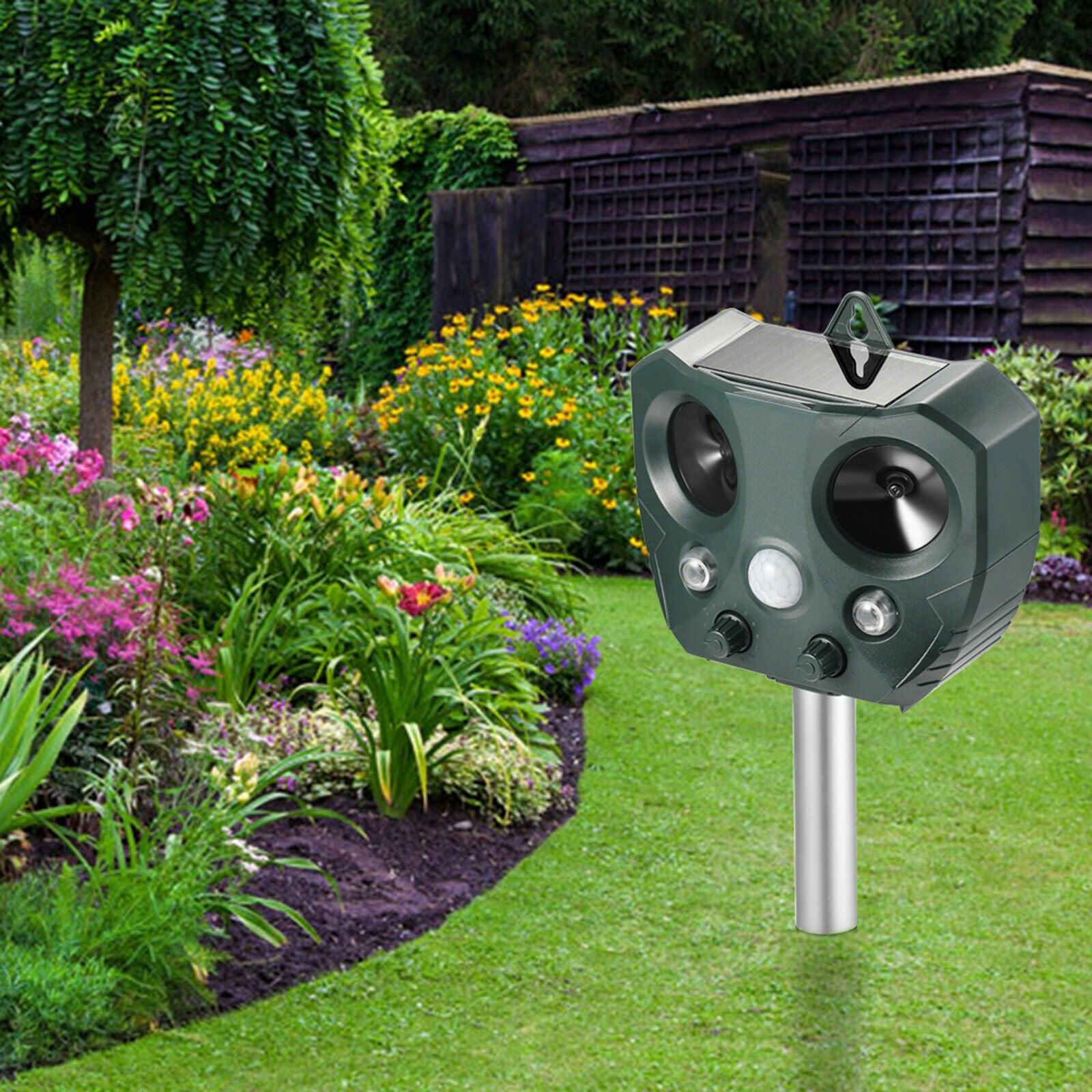 Outdoor Ultrasonic Pest Animal Repeller Garden Cat Dog Scarer Deterrent