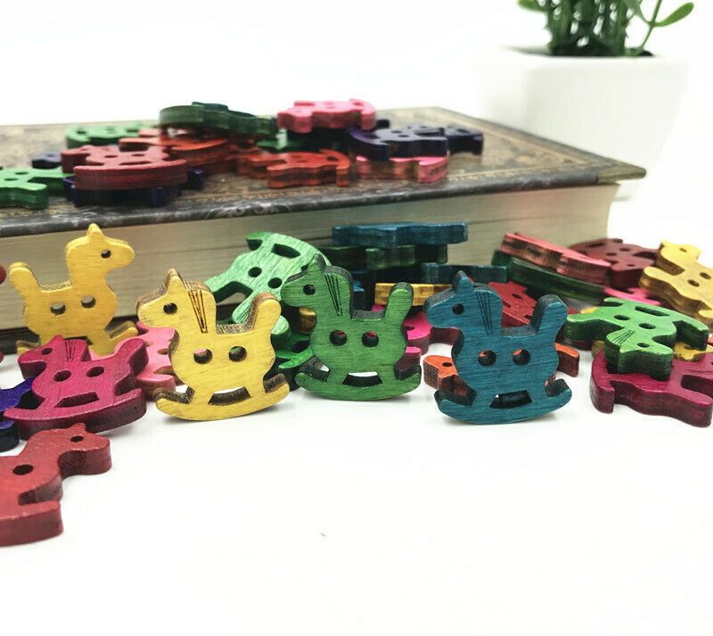 50X Horse shape Retro Wooden Buttons Sewing Scrapbooking Wood Crafts 24mm