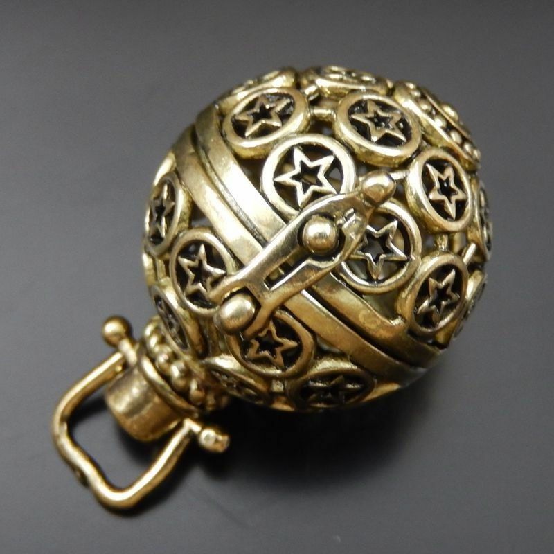 39687 Antiqued Bronze Brass Star Ball Shaped Pendant Lockets Charms 24*21*28mm
