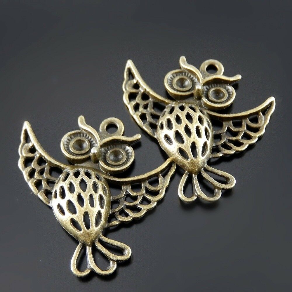 10 pcs Antiqued Bronze Alloy Hollowed Cute Owl Charm Pendant Art Craft 37x36x5mm