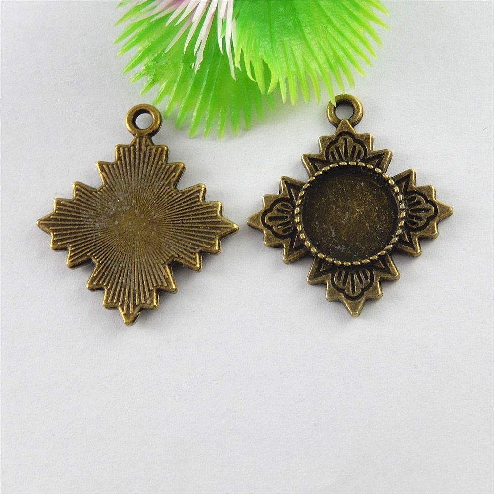 20 pcs Antiqued Bronze Base Setting Round 12mm Flower Bezel Pendant Alloy Crafts