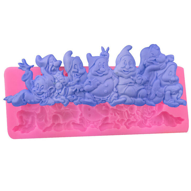 1Pcs Seven Dwarfs Shape Silicone Soft Candy Mold Cake Decor Tool Chocolat.l8