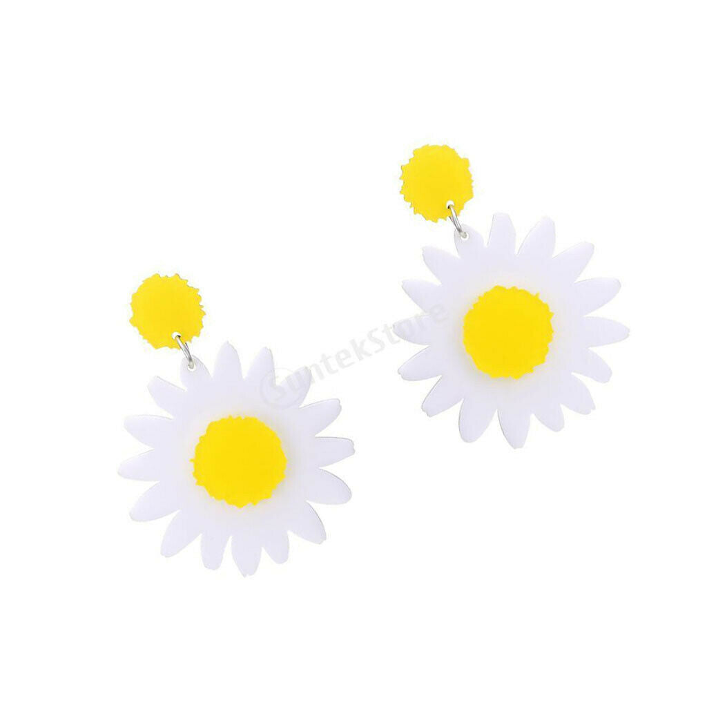 Fashion Exqusite Chrysanthemum Pattern Acrylic Women Girls Ornament Earrings