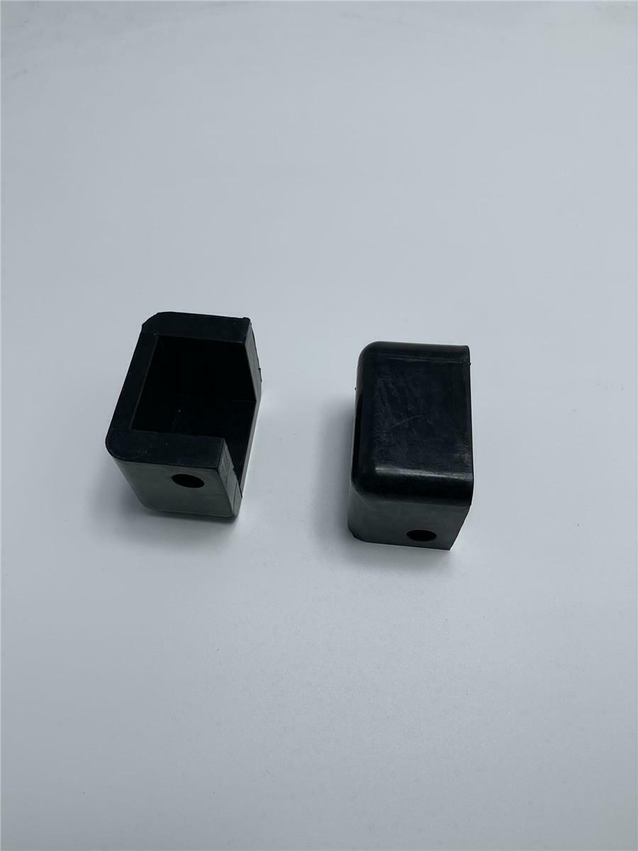 2 Pcs Hood Bumpers Bushings Part# 13-03510 for Peterbilt 330 357 377 379 385