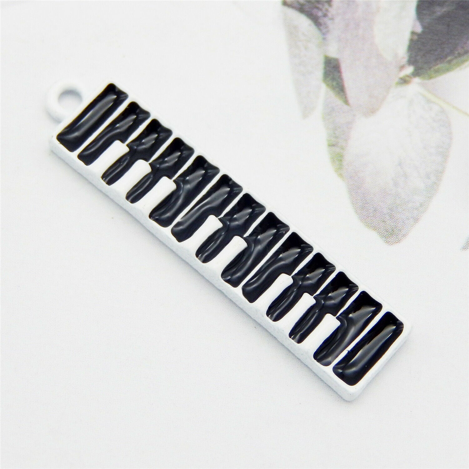 16 pcs Piano Keys Enamel Charm Alloy Drop Dangle For Earrings Pendants 32*7mm