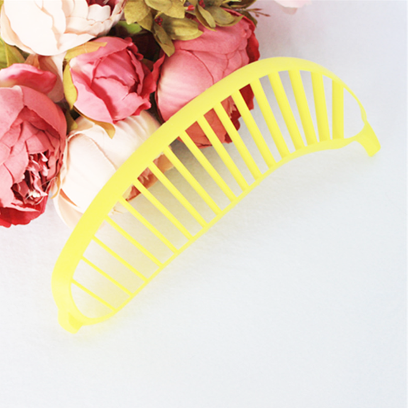 Banana Slicer Cutter Fruit Salad Maker Chopper Practical Kitchen Tools:0J.l8