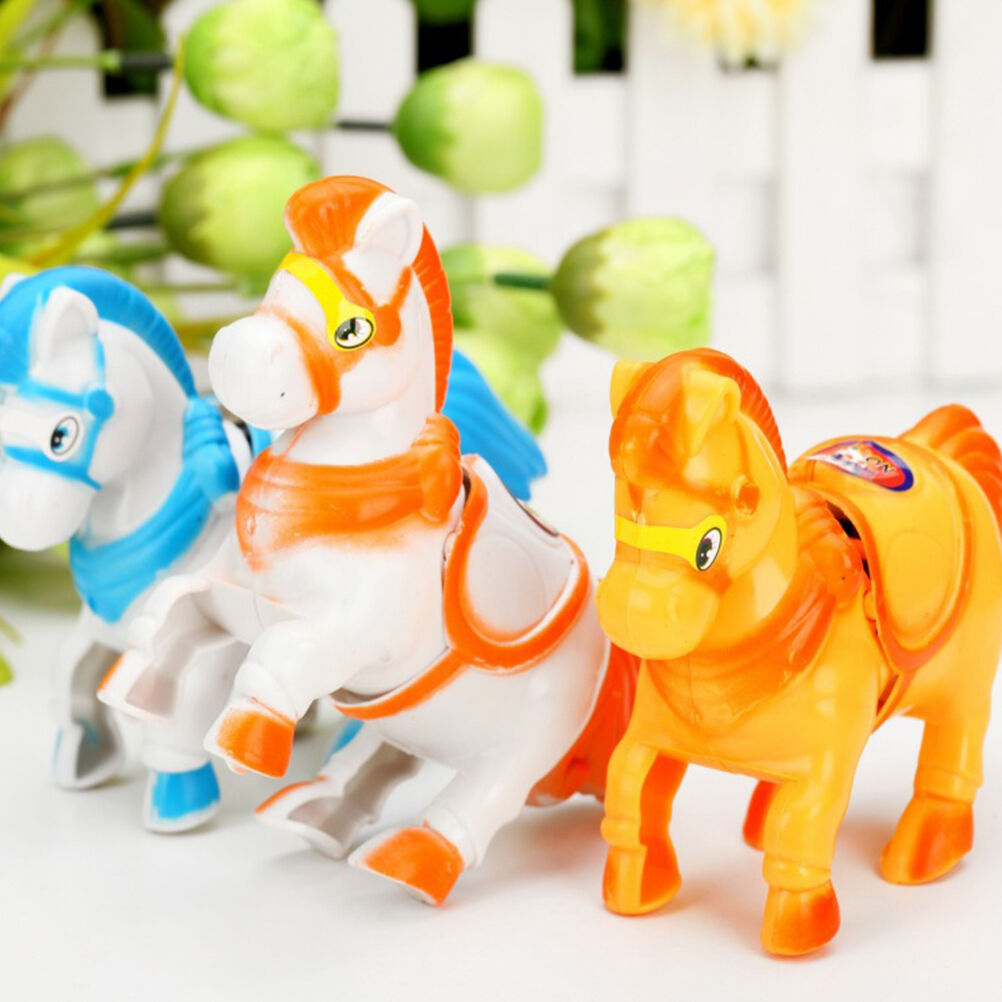 Wind Up Animal Running Moving Horse Classic Clockwork Plastic Kids Toys Gi.l8